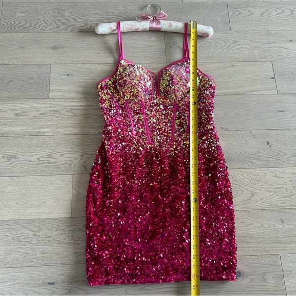 BANJUL PINK AND GOLD OMBRE SEQUIN DRESS Size Medium - Picture 9 of 9
